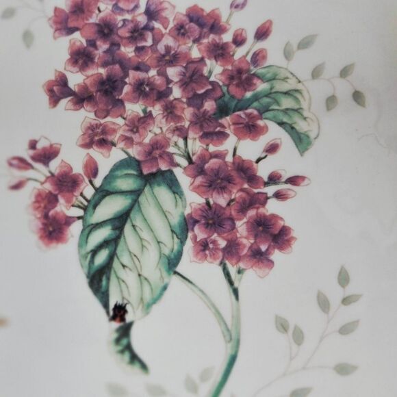 LENOX BUTTERFLY MEADOW SALAD / LUNCHEON PLATES 9 IN , SET OF 4 - Picture 5 of 10